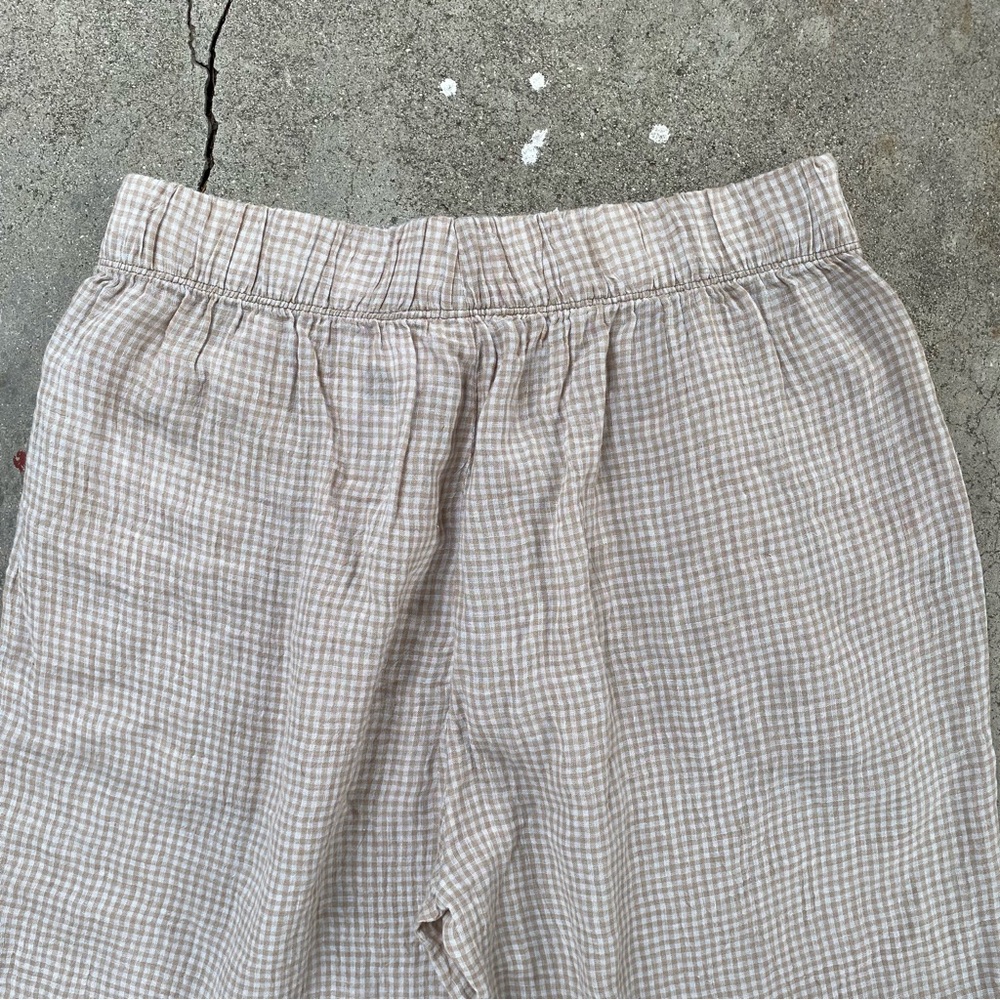 Eileen Fisher | Puckered Organic Linen Tapered Pant - Picture 6 of 13